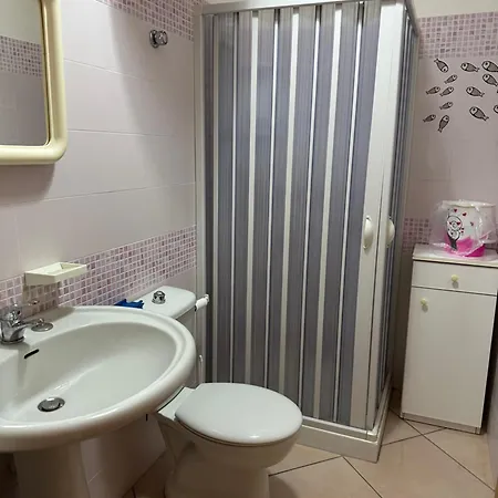 بيت للعطل Casa Sul Vicolo - Fronte Mare جيارديني ناكسوس