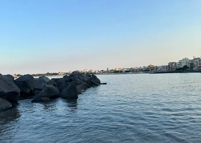 Casa Sul Vicolo - Fronte Mare Giardini Naxos